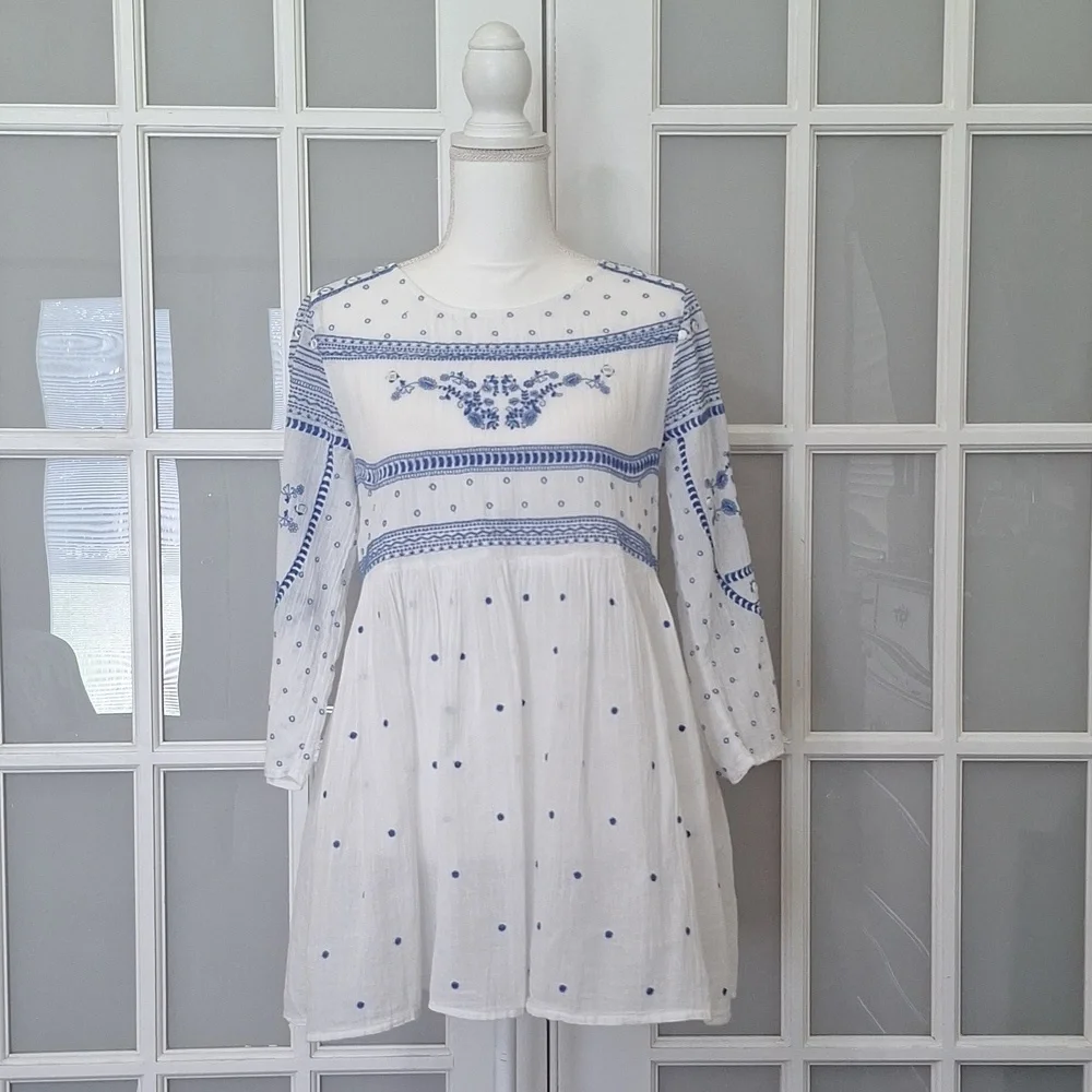 Anthropologie Mermaid Meadowbrook Blouse - Picture 4 of 16